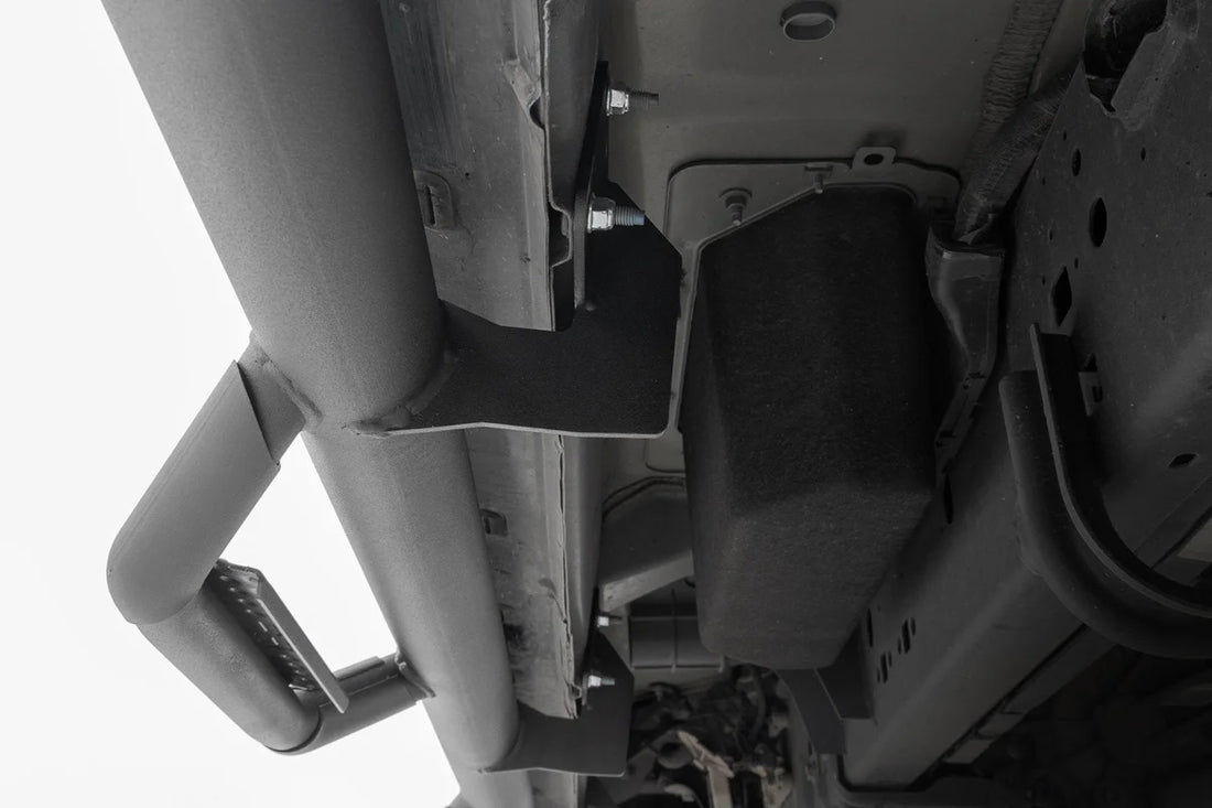 Rough Country Nerf Steps | Cab Length | Crew | 5'7" Bed | Ram 1500 (19-26)/1500 TRX (21-24) - Additional View 5