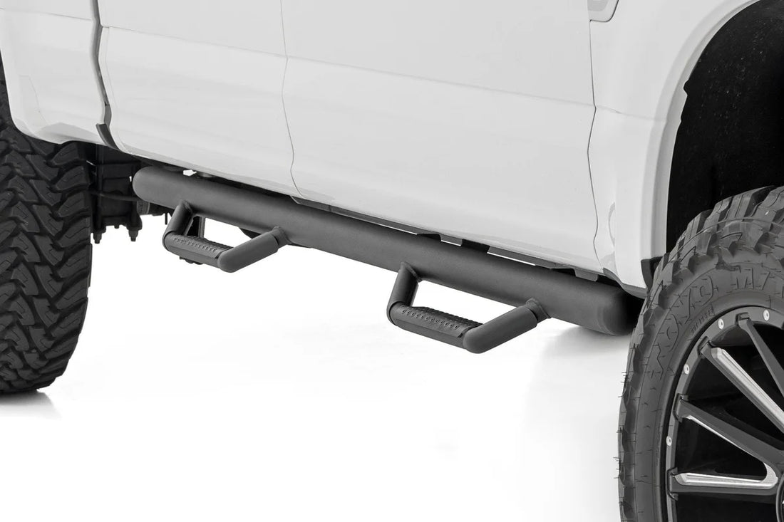 Rough Country Nerf Steps | Cab Length | Crew | Ford F-150/Lightning/F-250/F-350/Raptor (15-26) - Installation View