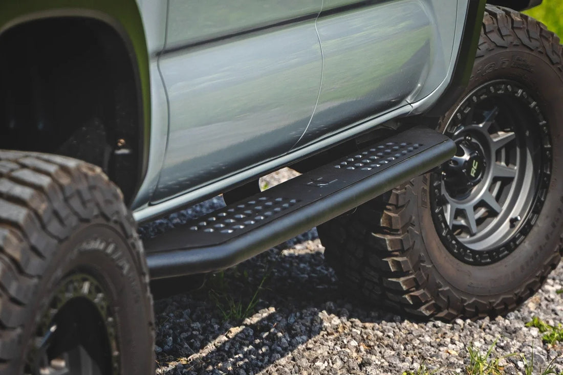 Rough Country OV2 Running Boards | Side Step Bars | Crew Cab | Toyota Tacoma (2016-2023) - Additional View 6