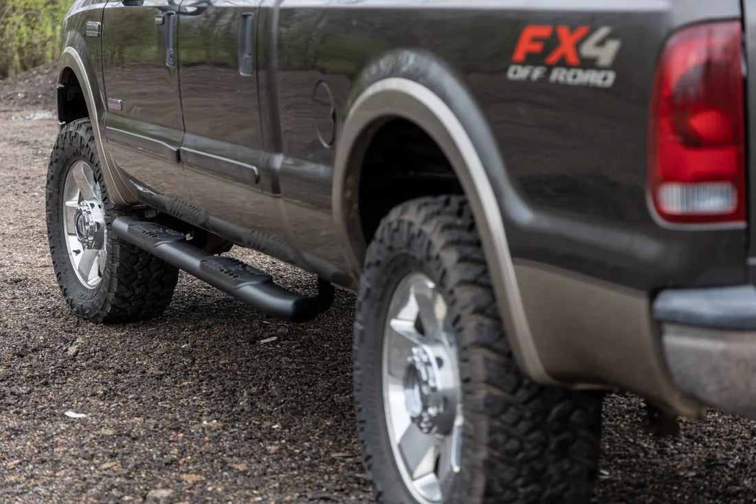 Rough Country Oval Nerf Step | Crew Cab | Black | Ford F-250/F-350 Super Duty (99-16) 21013 - Additional View 5