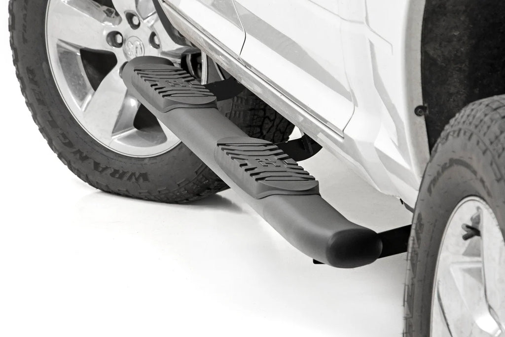 Rough Country Oval Nerf Step | Crew Cab | Black | Ram 1500/2500/3500 2WD/4WD 21003 - Main Product View