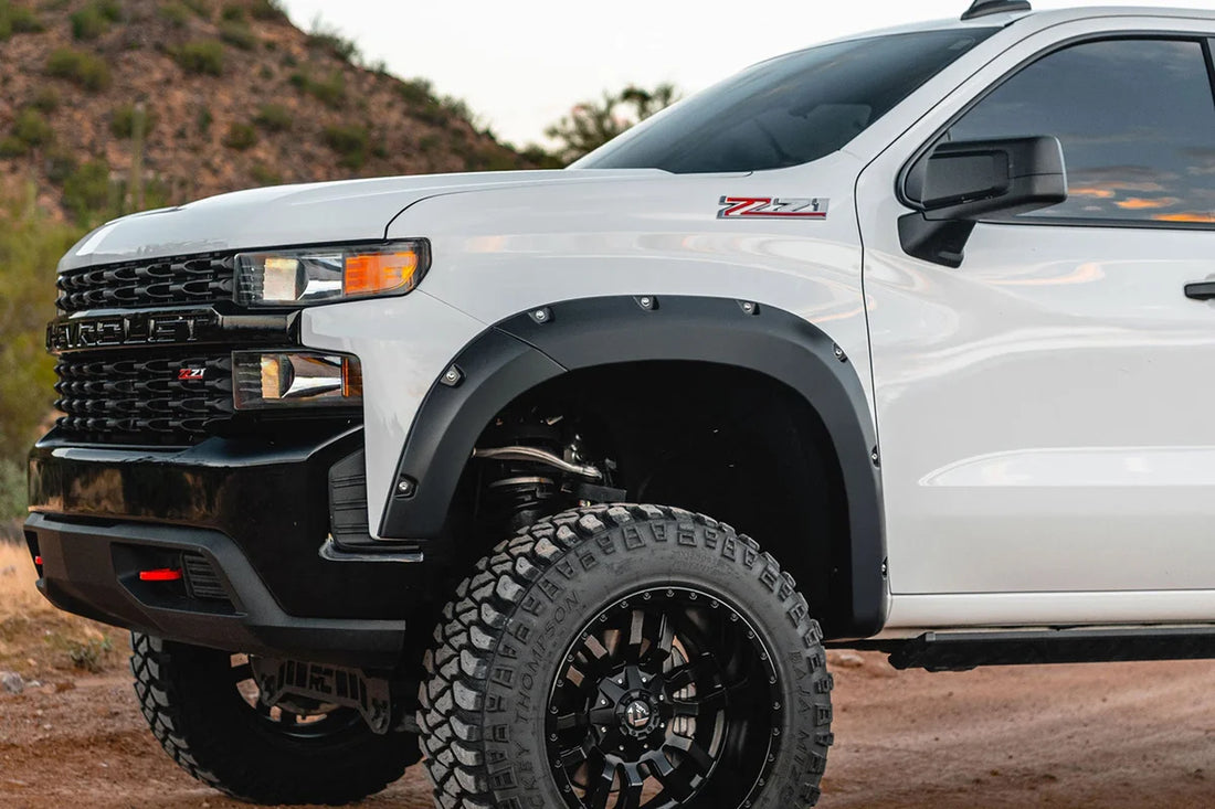 Rough Country Pocket Fender Flares | Chevy Silverado 1500 2WD/4WD (2019-2021) F-C11911A - Installation View