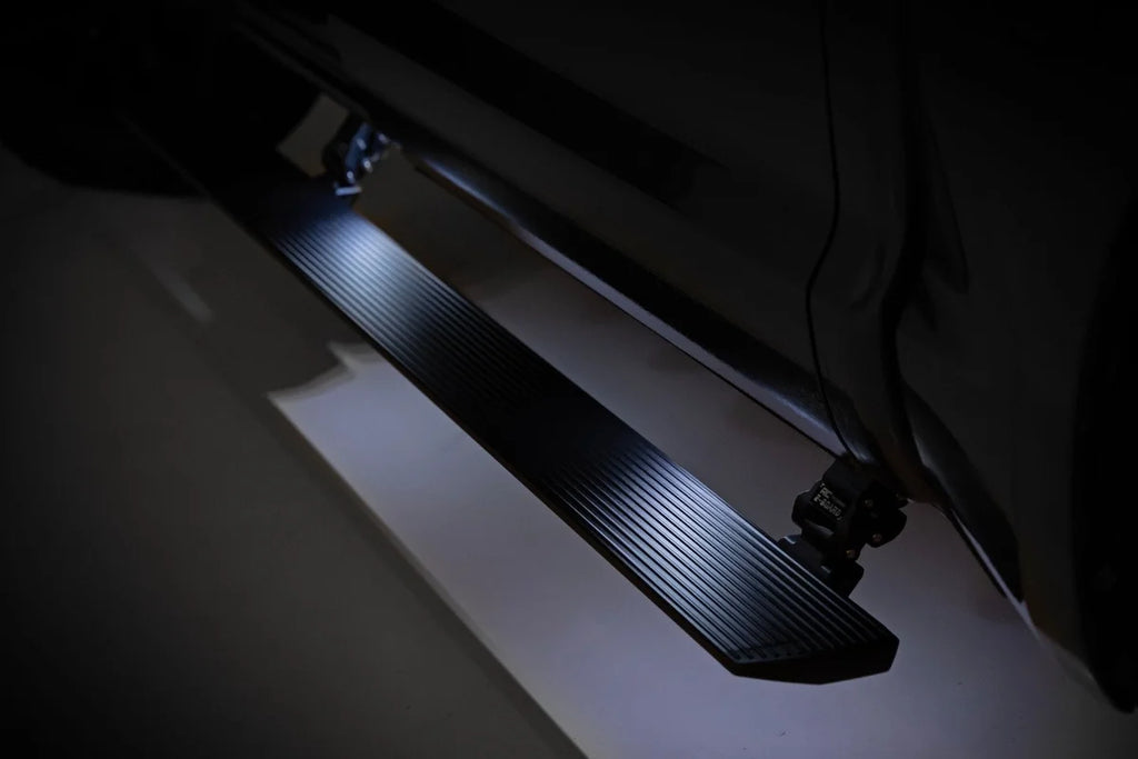 Rough Country Power Running Boards | Dual Electric Motor | Crew Cab | Chevy/GMC Tahoe/Yukon (21-26) - Installation View