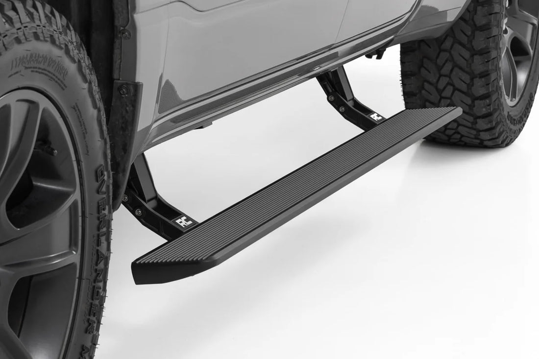 Rough Country Power Running Boards | HT-Series | Quad Cab | Ram 1500 (19-26)/1500 TRX (21-24) ESR61925 - Installation View