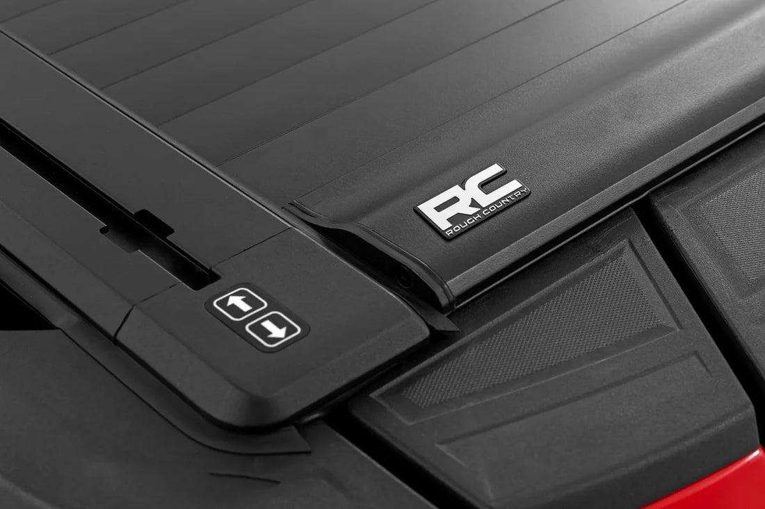 Rough Country Powered Retractable Bed Cover | 6'9" Bed | Chevy/GMC 2500HD/3500HD (20-26) 51210690 - Additional View 5