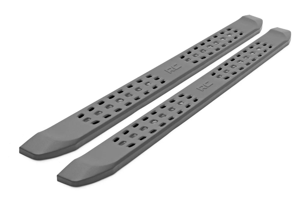 Rough Country RPT2 Running Boards | Crew Cab | Black | Ram 1500 (19-25)/1500 TRX (21-24) 44004 - Side View