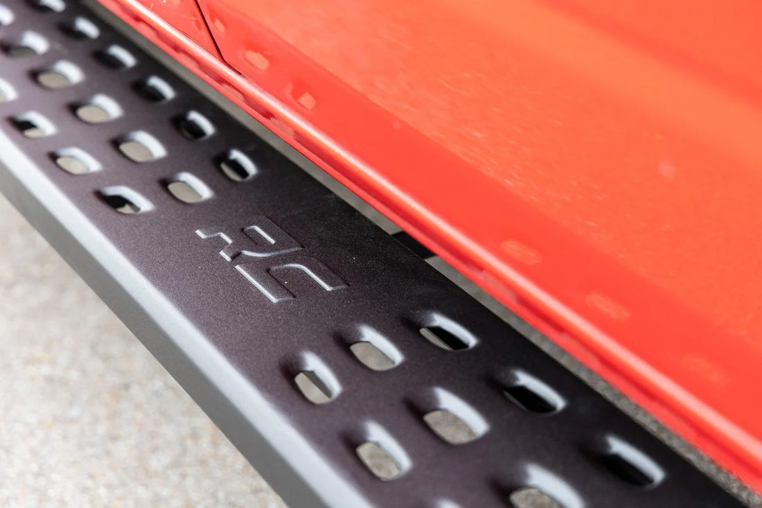 Rough Country RPT2 Running Boards | Crew Cab | Black | Ram 1500 (19-25)/1500 TRX (21-24) 44004 - Additional View 5