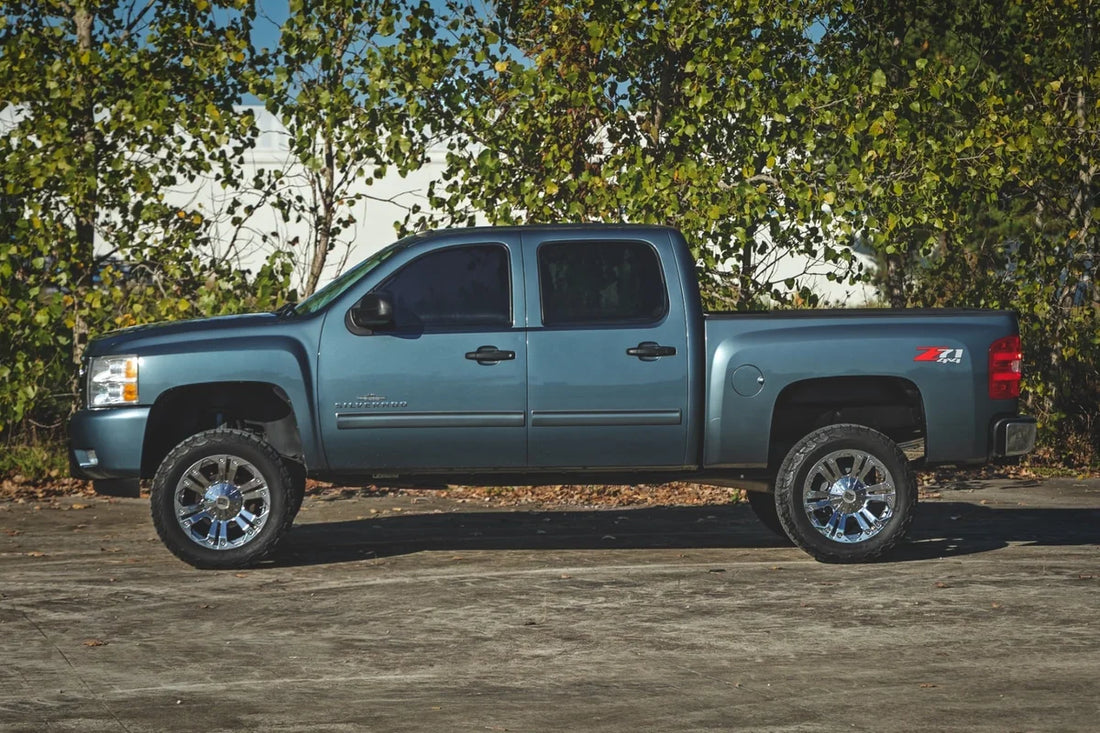Rough Country Rear Wheel Well Liners | Chevy Silverado 1500 (07-13)/Silverado 2500 HD (07-10) 4207A - Additional View 5