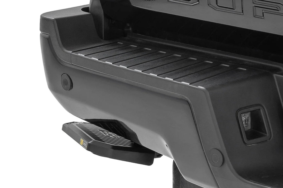 Rough Country Retractable Bed Step | Manual Pull | Ford F-250/F-350 Super Duty (17-22) - Installation View