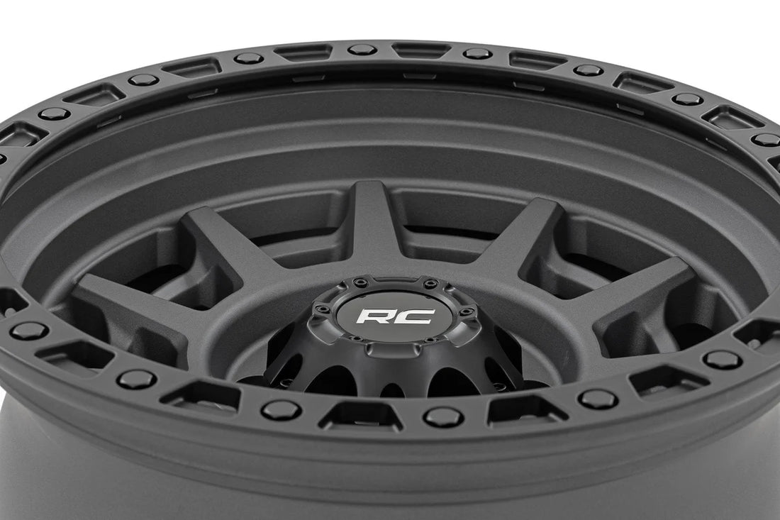 Rough Country Rough Country 85 Series Wheel | Simulated Beadlock | Gunmetal Gray/Black | 17x9 | 6x5.5 |+25mm - Back View
