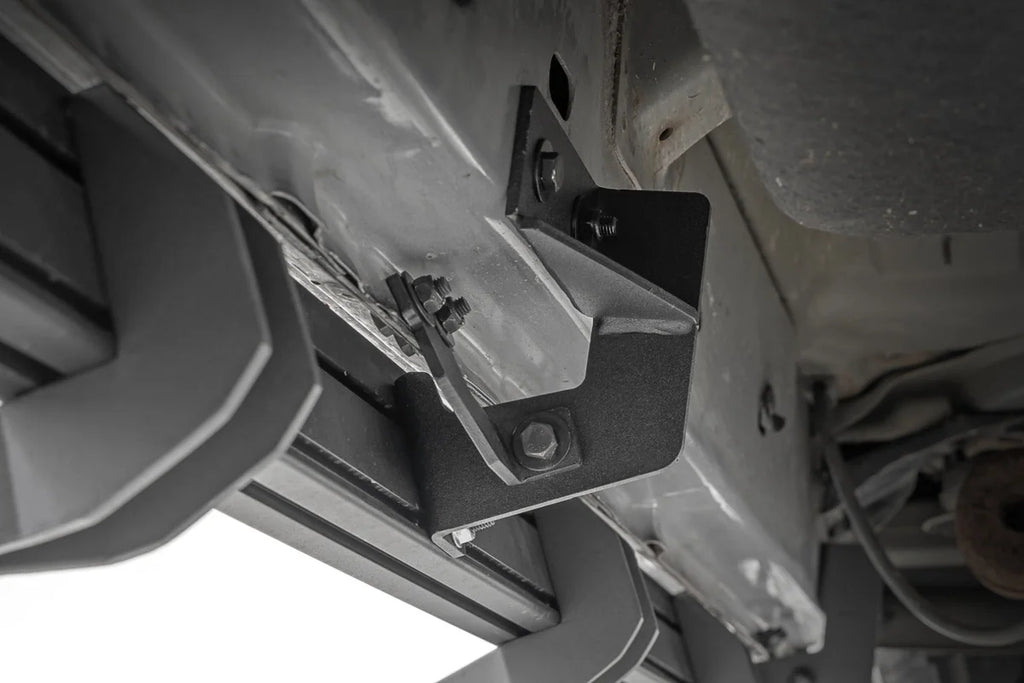Rough Country SRL2 Adj Aluminum Step | Crew Cab | Ram 1500/2500/3500 2WD/4WD (2010-2018 & Classic) - Installation View