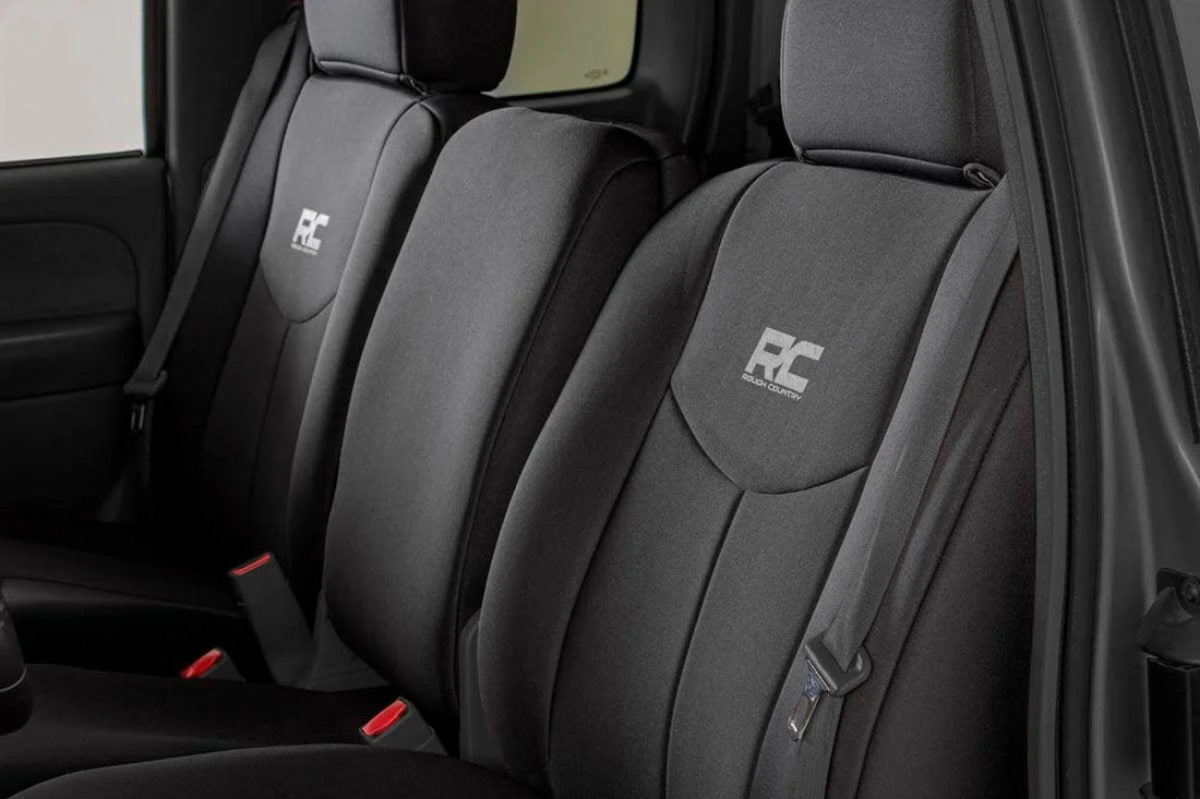 Rough Country Seat Covers | FR 40/40/20 & Rear | Chevy/GMC 1500 (99-06 & Classic) 91019 - Installation View