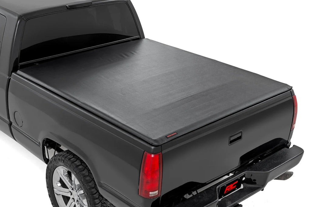 Rough Country Soft Roll Up Bed Cover | 6'7" Bed | Chevy/GMC 1500 (00-06 & Classic) - Main Product View