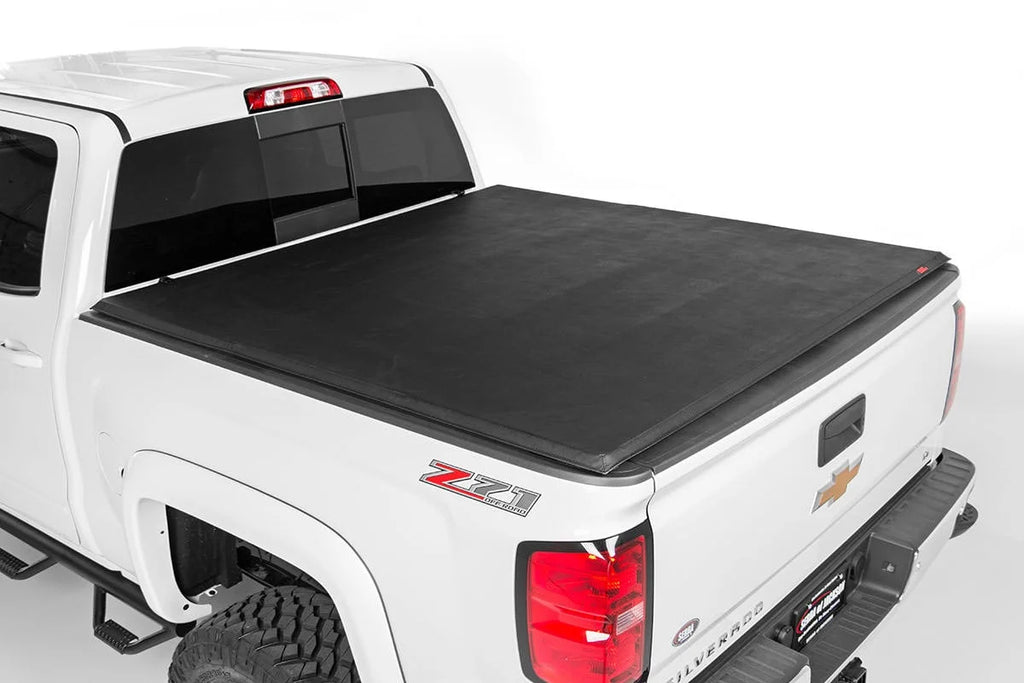 Rough Country Soft Tri-Fold Bed Cover | 6'7" Bed | Chevy/GMC 1500 (00-06 & Classic) - Installation View