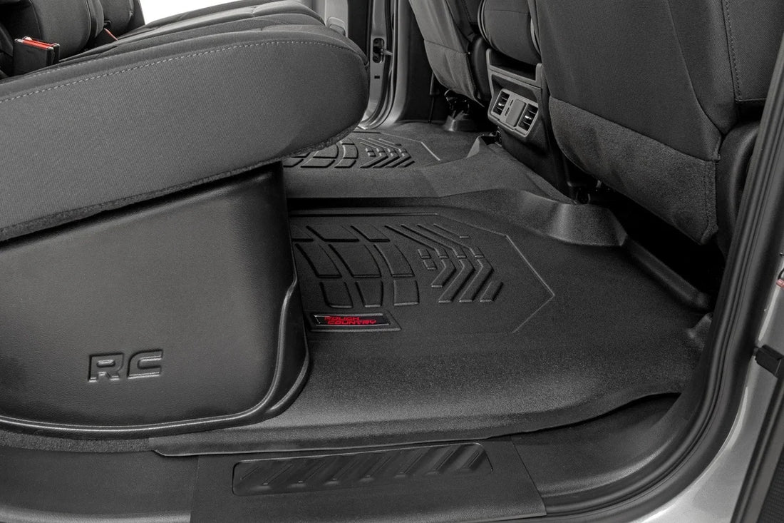 Rough Country Sure-Fit Floor Mats | FR & RR | FR Over Hump | Crew | Chevy/GMC 1500/2500HD/3500HD (19-26) - Installation View