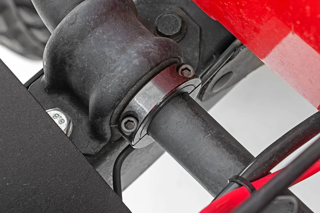 Rough Country Sway Bar Clamp Kit | Jeep Wrangler TJ (97-06)/Wrangler Unlimited (04-06) 1127 - Back View