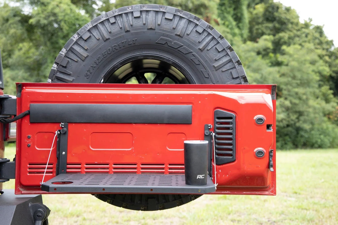 Rough Country Tailgate Table | Multiple Makes & Models (Ford/Jeep) 10630 - Installation View