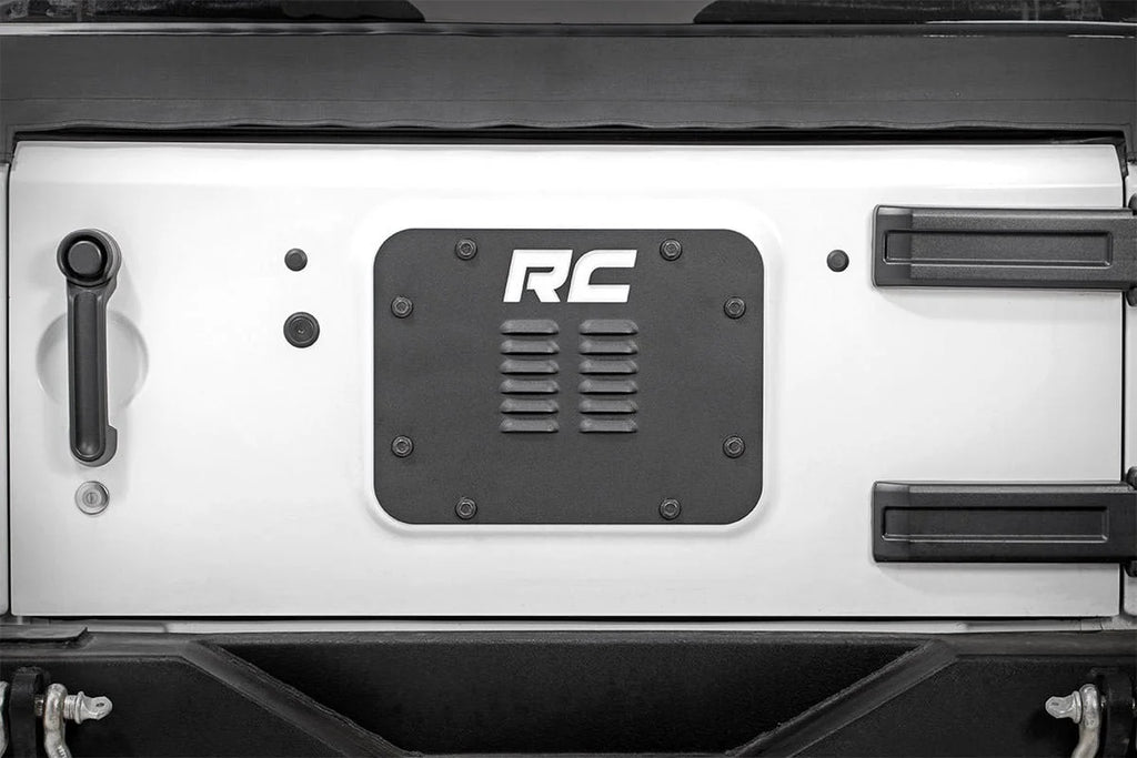 Rough Country Tailgate Vent Cover | Jeep Wrangler JK/Wrangler Unlimited  (2007-2018) 10514 - Installation View