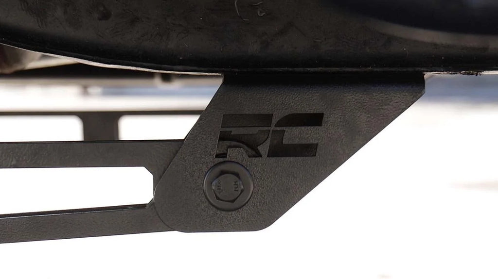 Rough Country Traction Bar Kit | Chevy Silverado & GMC Sierra 2500HD/3500HD 4WD (2011-2019) 11001 - Additional View 5