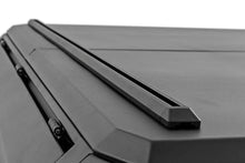 Load image into Gallery viewer, Rough Country Truck Bed Cap | Modular | 5' Bed | Jeep Gladiator JT 4WD (2020-2025) - Additional View 6