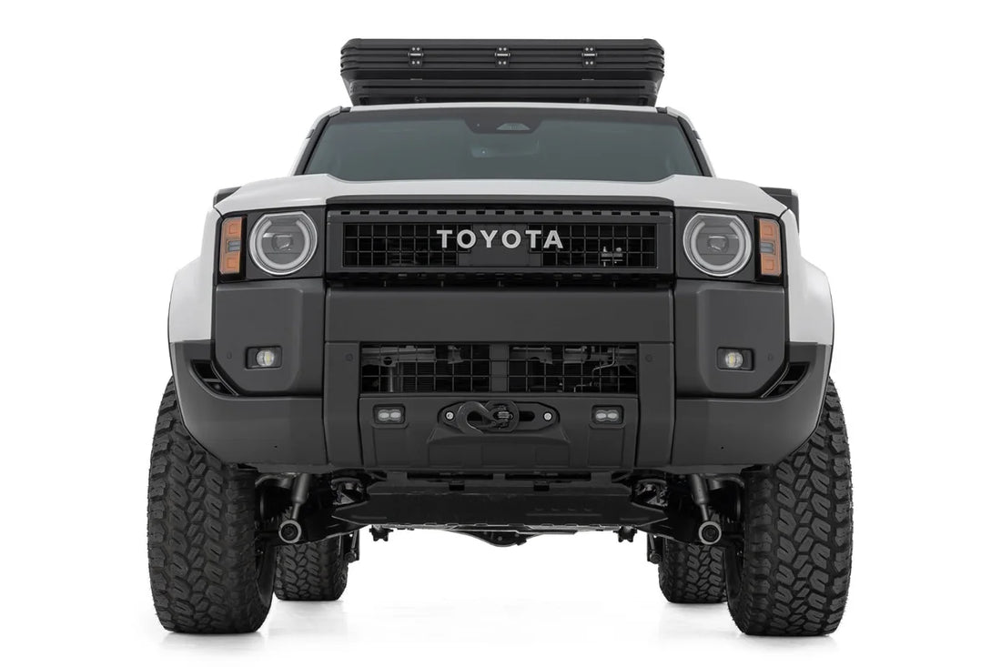 Rough CountryHidden Winch Mount | White SAE | PRO9500S | Toyota Land Cruiser 4WD (24-25)10751 - Installation View