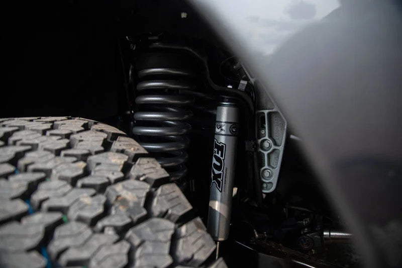 Roush 17-23 Ford F-250/F-350 Super Duty Suspension Kit - Side View
