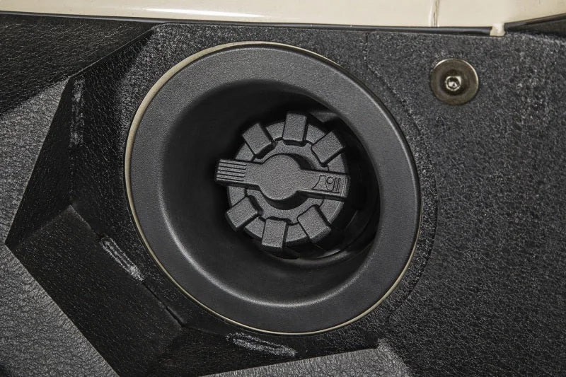 Rugged Ridge 01-19 Jeep Wrangler TJ/LJ/JK/JL Black Elite Aluminum Fuel Cap - Main Product View