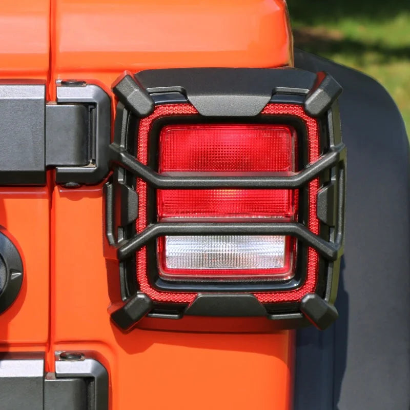 Rugged Ridge 18-20 Jeep Wrangler JL Elite Tail Light Guard - Side View