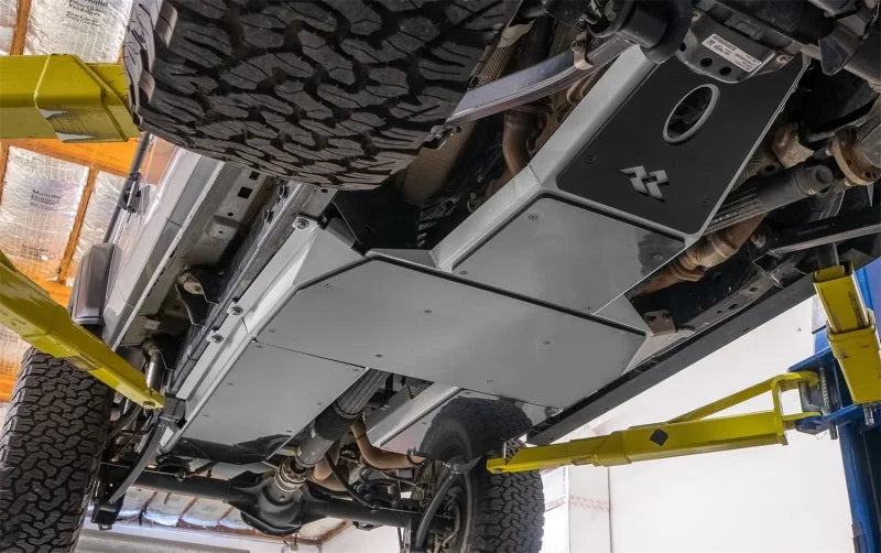 Rugged Ridge 18-23 Jeep Wrangler JLU 4dr Alum. Skid Plate for Gas Tank/Exhaust - Tex. Blk - Back View