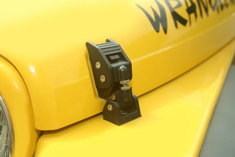 Rugged Ridge 97-06 Jeep Wrangler TJ Textured Black Hood Catches - Detail View