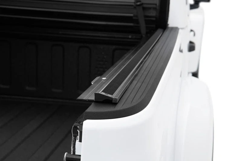 Rugged Ridge Armis Hard Rolling Bed Cover 2020 Gladiator JT - Side View