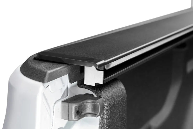 Rugged Ridge Armis Retractable Locking Bed Cover 20-21 JT - Additional View 9