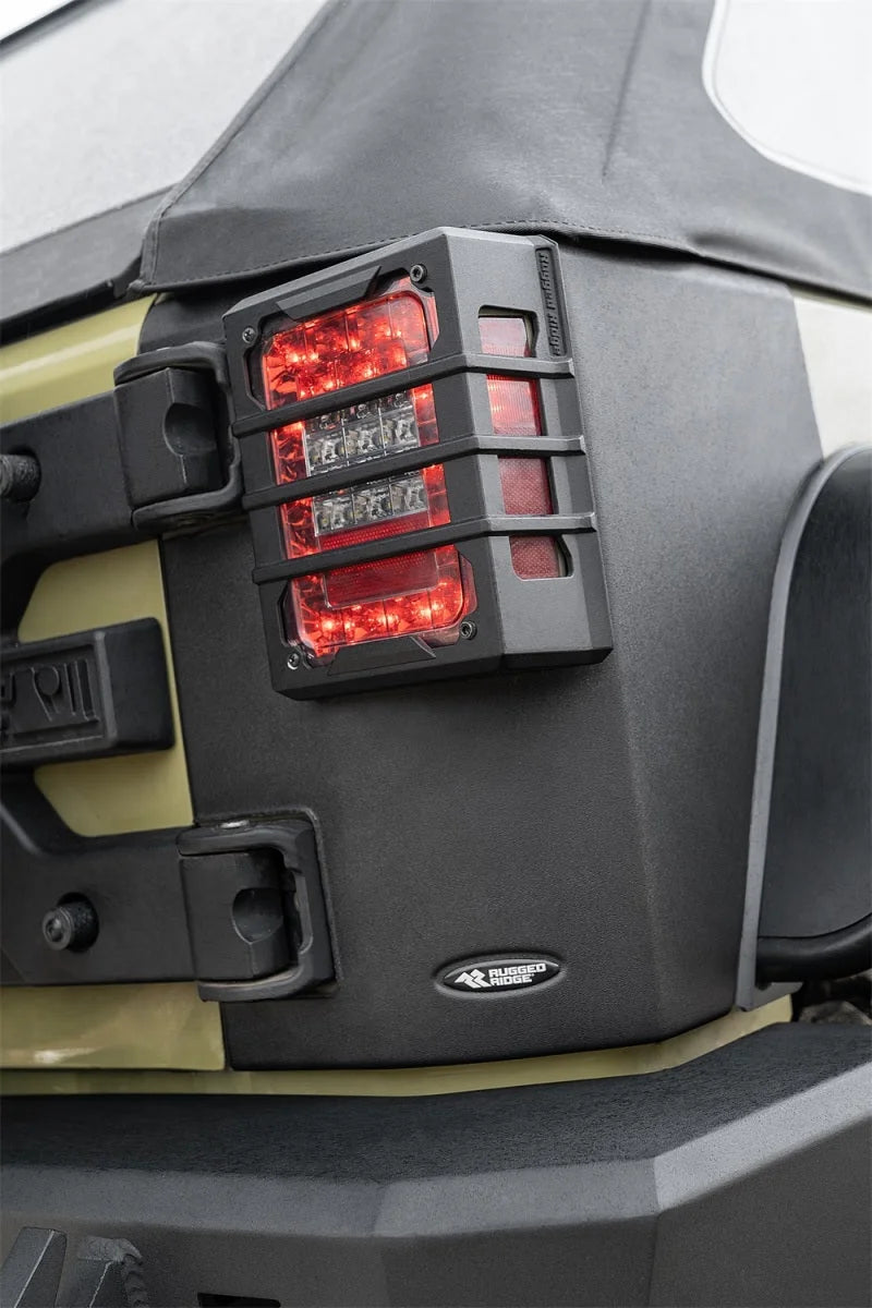 Rugged Ridge Rear Corner Kit Body Armor 4-Door 07-18 Jeep Wrangler JKU - Installation View
