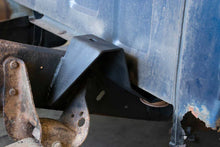 Load image into Gallery viewer, RustBuster Bed and Cab Mount Brackets - Additional View 6