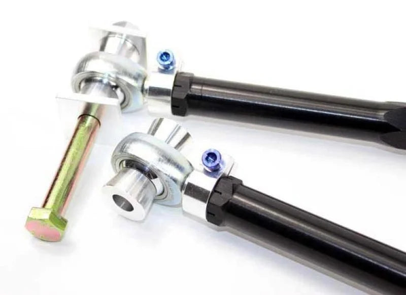 SPL Parts 06-13 BMW 3 Series/1 Series (E9X/E8X) Rear Toe Links w/Eccentric Lockouts (Excl M Models) - Installation View