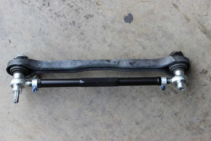 SPL Parts 06-13 BMW 3 Series/1 Series (E9X/E8X) Rear Toe Links w/Eccentric Lockouts (Excl M Models) - Additional View 6