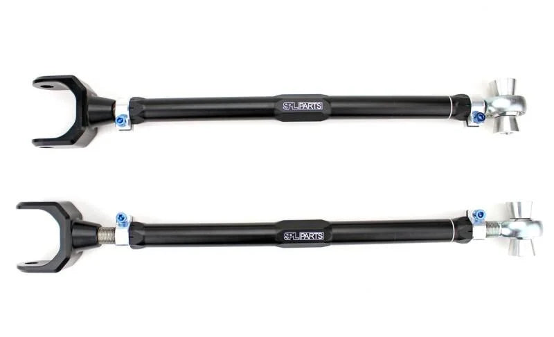 SPL Parts Titanium Series Nissan Z33 Rear Toe Links - Dogbone Version - Installation View