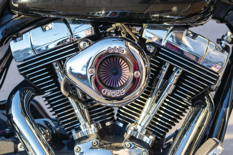 S&S Cycle 01-17 BT Stealth Air Stinger Kit w/ Chrome Teardrop - Back View