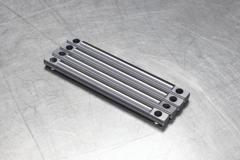 S&S Cycle 2017+ M8 Models Rocker Arm Shaft Set - Detail View