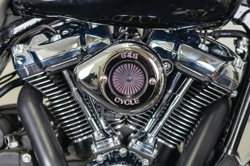S&S Cycle 2017+ M8 Models Stealth Air Stinger Kit w/ Chrome Teardrop - Back View