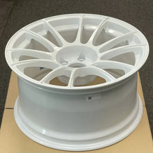 Load image into Gallery viewer, SSR GTX04 18x9.5 5x114.3 22mm Offset White Wheel *SPECIAL ORDER-NO CANCELLATION/RETURN* - Main Product View
