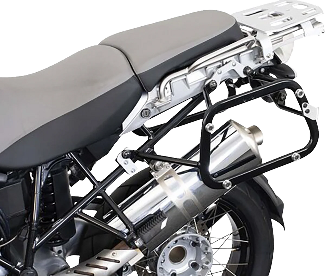 SW-MOTECH Adventure Luggage System - Silver - BMW R 1200 GS '04-'12 ADV.07.311.75000/S - Installation View