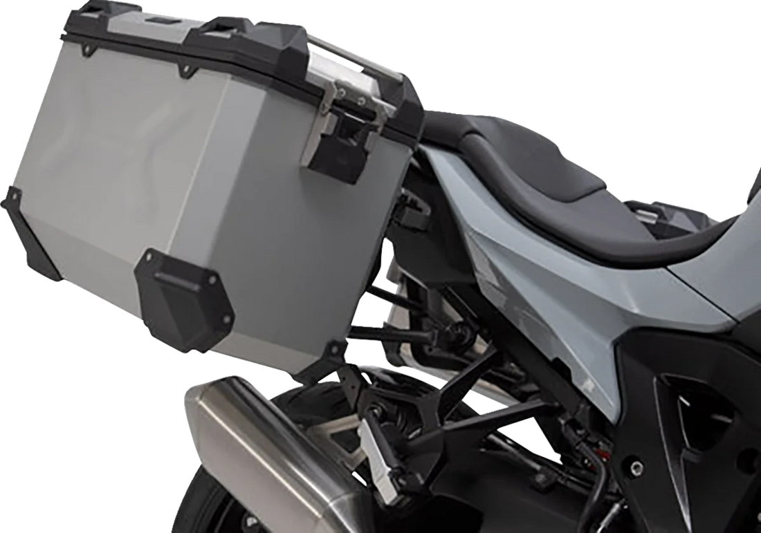 SW-MOTECH Adventure Luggage System - Silver - BMW S1000 XR '19-'24 ADV.07.954.75001/S - Installation View
