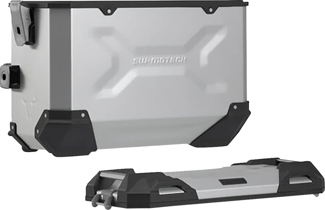 SW-MOTECH Adventure Luggage System - Silver - Honda Africa Twin '19-'22 ADV.01.942.75001/S - Back View