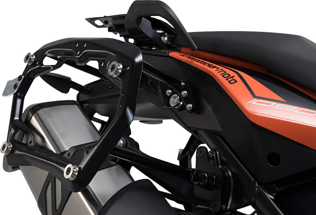 SW-MOTECH Adventure Luggage System - Silver - KTM Adventure '13-'20 ADV.04.333.75002/S - Installation View