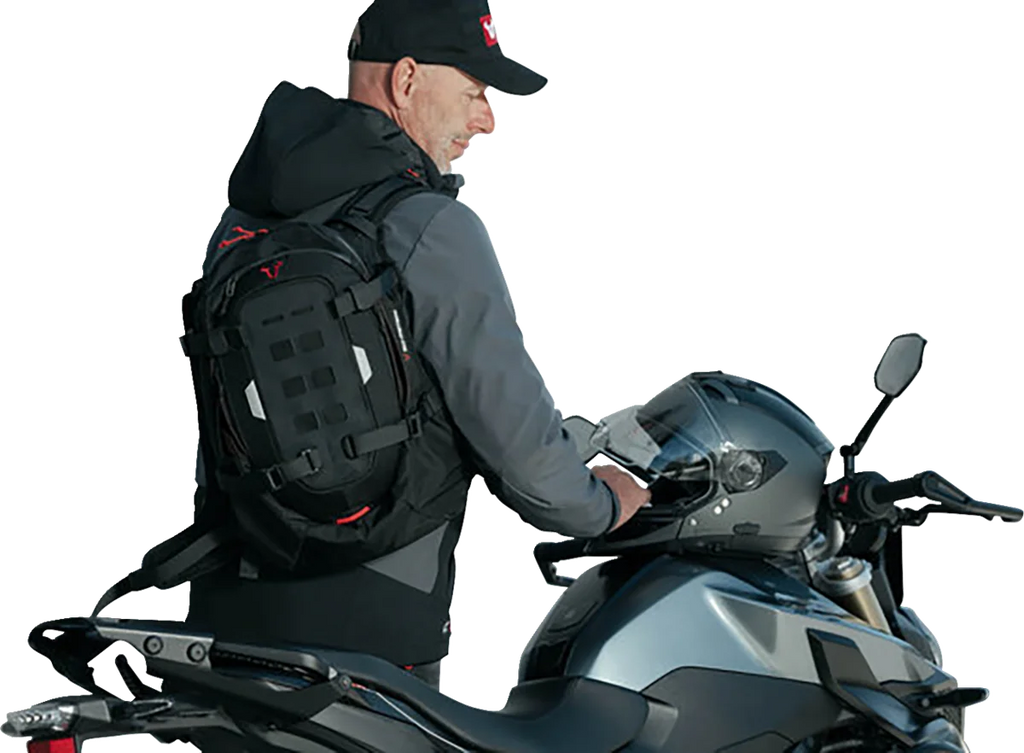 SW-MOTECH PRO Cosmo Backpack - Black/Anthracite BC.RUC.00.004.30000 - Additional View 10