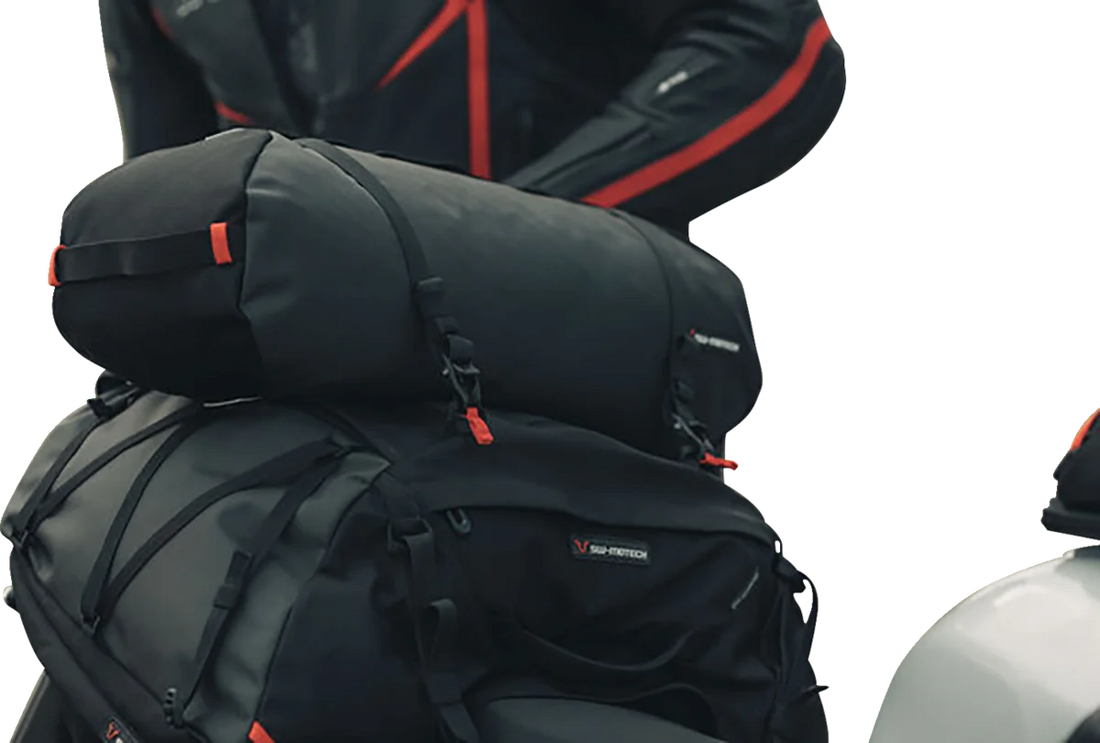 SW-MOTECH PRO Tentbag Tail Bag - 18 Liter - Black/Anthracite BC.HTA.00.350.30000 - Side View