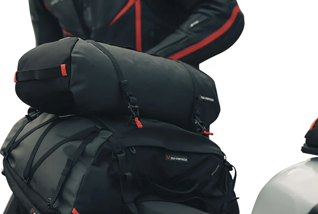 SW-MOTECH PRO Tentbag Tail Bag - 18 Liter - Black/Anthracite BC.HTA.00.350.30000 - Side View