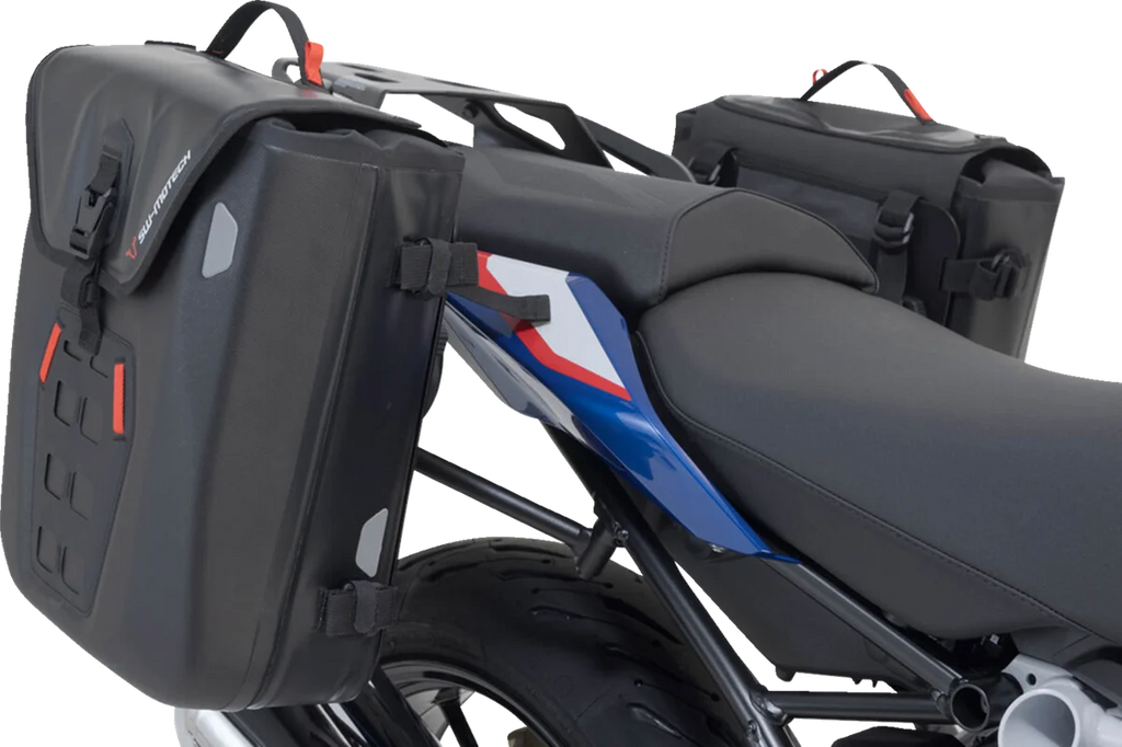 SW-MOTECH SysBag Side Bag System - Black - BMW R1250RS '22-'24 BC.SYS.07.913.31101B - Side View