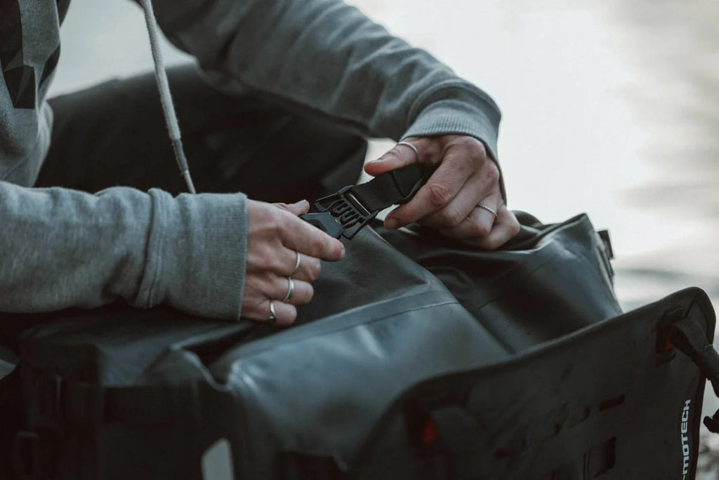SW-MOTECH SysBag Side Bag System - Black - Suzuki V-Strom 1000 '14-'19 BC.SYS.05.440.21000B - Additional View 6